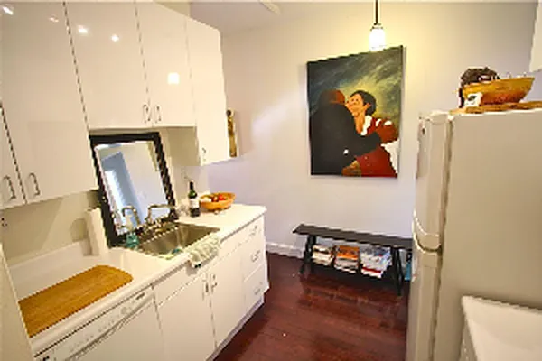 Rented by Corcoran | media 13