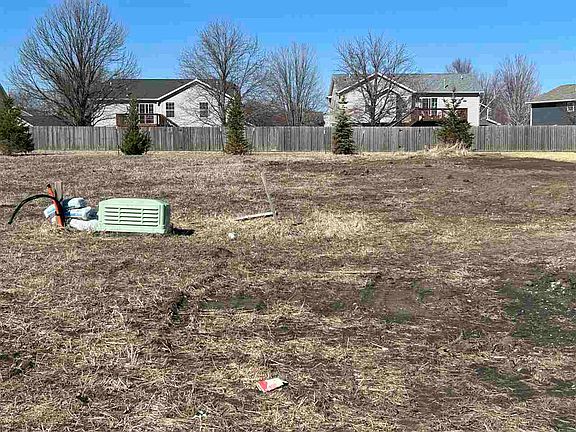 3rd image of 1260 Priscilla Ct Lot 15