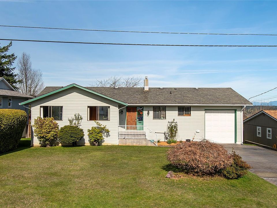 1st image of 541 Cormorant Rd