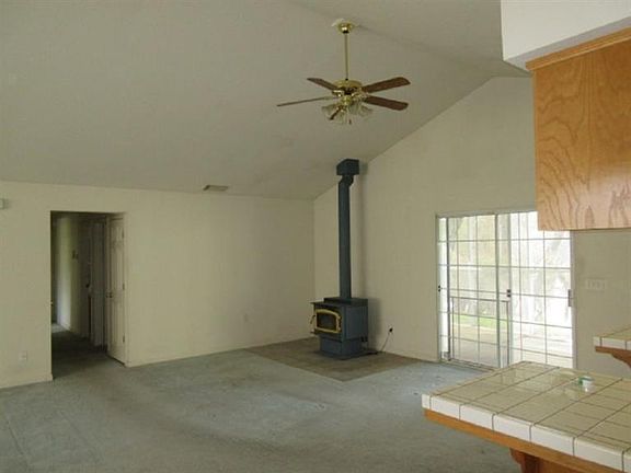 4th image of 40348 Five Oaks Cir