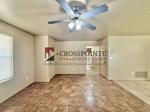 2nd image of 819 W 25th St #100