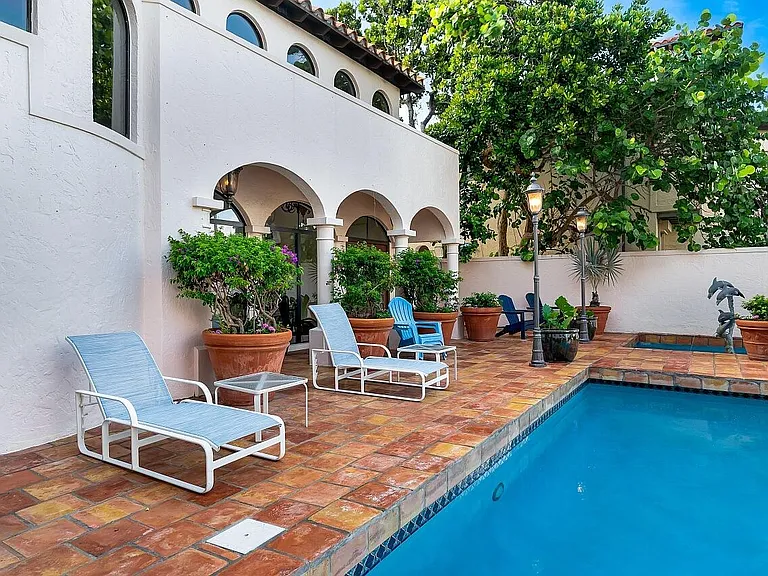 1 Ocean Ln — Photo 24