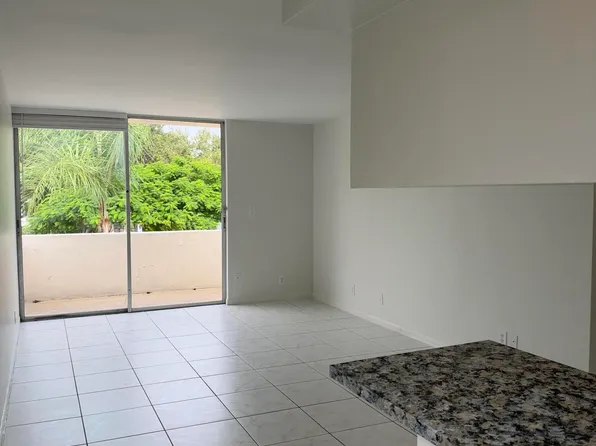 100 SE 21st St APT 1-8, Fort Lauderdale, FL 33316