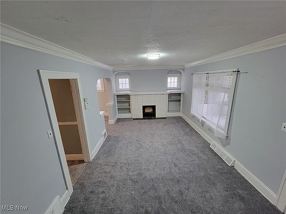 4th image of 12701 Angelus Ave