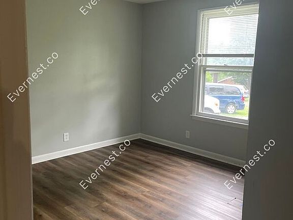 5th image of 113 Hillwood Ct