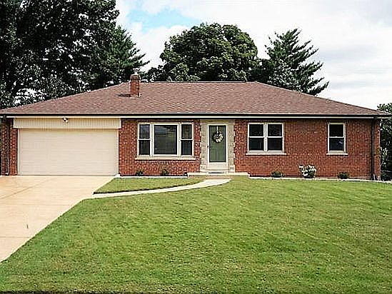 1st image of 10601 W Knollshire Dr