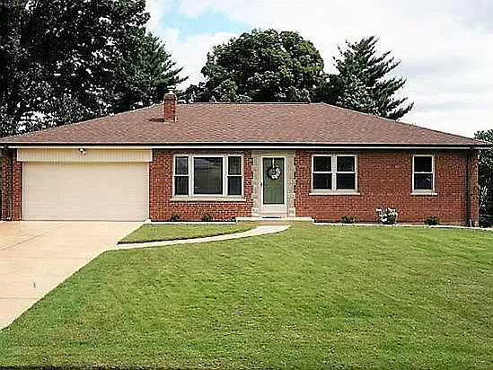 10601 W Knollshire Dr photo 1