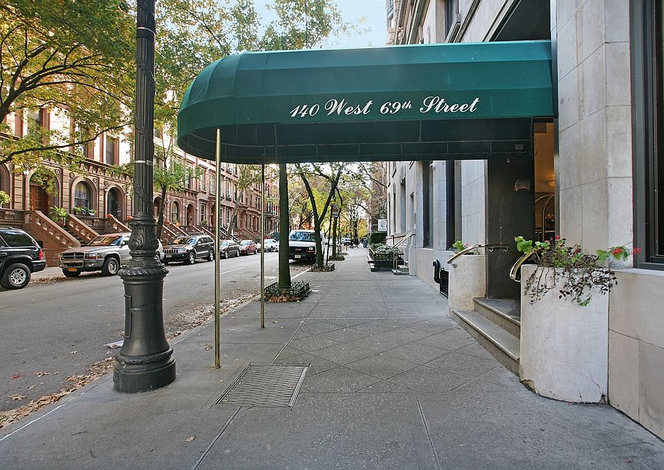1st image of 140 W 69th St APT 87A