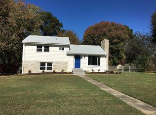 9801 Gardenia Dr, Henrico, VA 23228