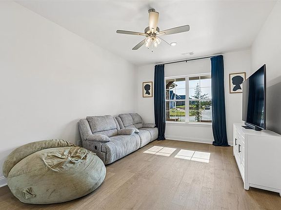 5th image of 11717 Josie Ln