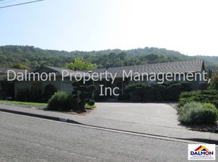 215 Corte Del Cerro, Novato, CA 94949