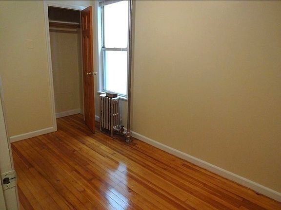 5th image of 30-34 49th St #A2