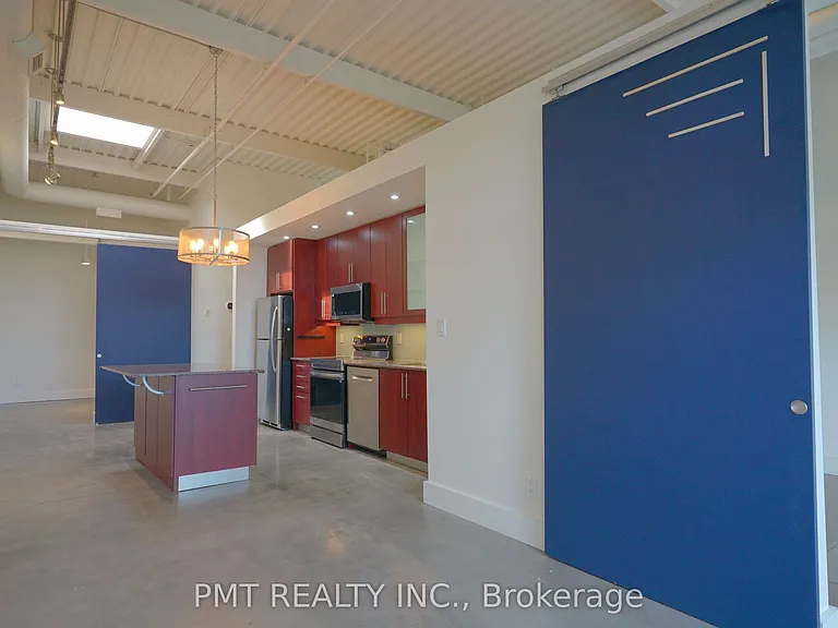 550 Hopewell Ave #302 — Photo 7