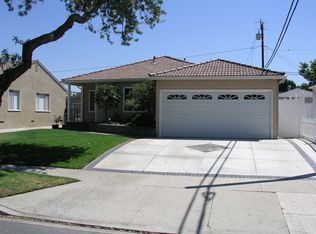 4554 Obispo Ave, Lakewood, CA 90712