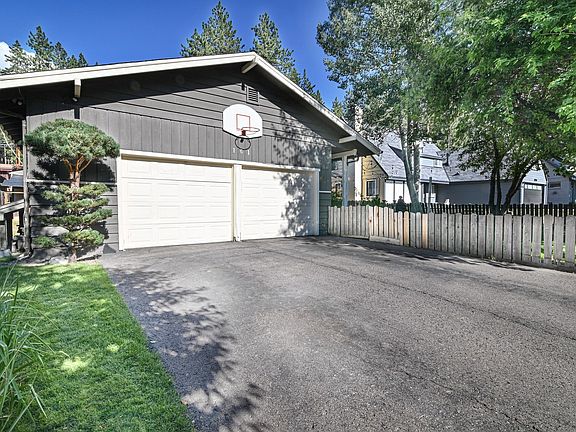 2nd image of 161 Cottonwood Dr