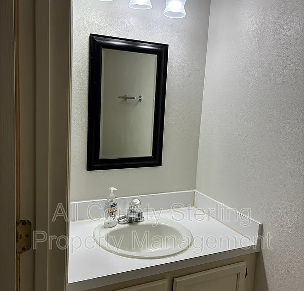 9781 SW 52nd Ln — Photo 7