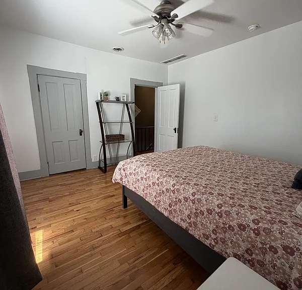 845 Illinois St — Photo 18