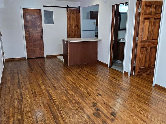 4th image of 550 E 1st St #7