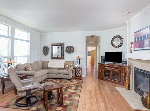 5th image of 3254 Ashwood Way