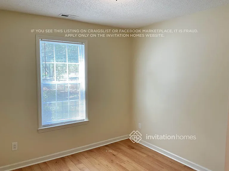 5100 Woody Knoll Ct — Photo 3