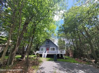 6269 Park Pl, Tobyhanna, PA 18466