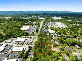 99999 Weaver Rd, Weaverville, NC 28787