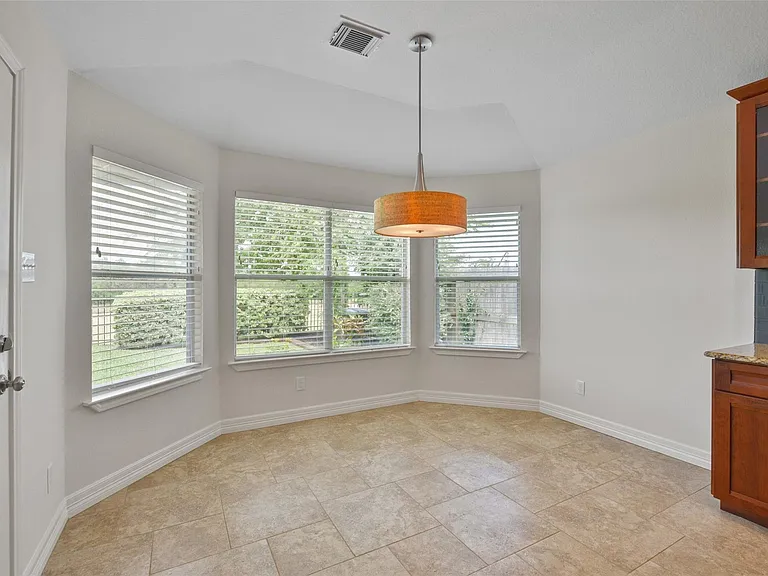3720 Magnolia Rdg — Photo 6