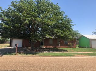 1106 W 31st St, Plainview, TX 79072