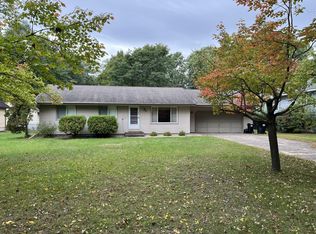 8052 Eastwood Rd, Mounds View, MN 55112