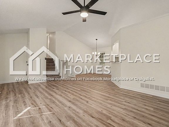 3rd image of 7335 Hunters Ridge Dr