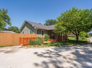 1704 Maple St, Dallas Center, IA 50063