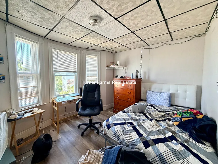 249 Boston Ave — Photo 17
