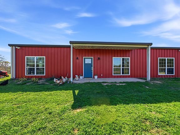 2nd image of 1009 Rs County Rd #4325