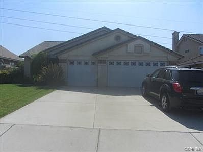 1st image of 3037 Clover Ln