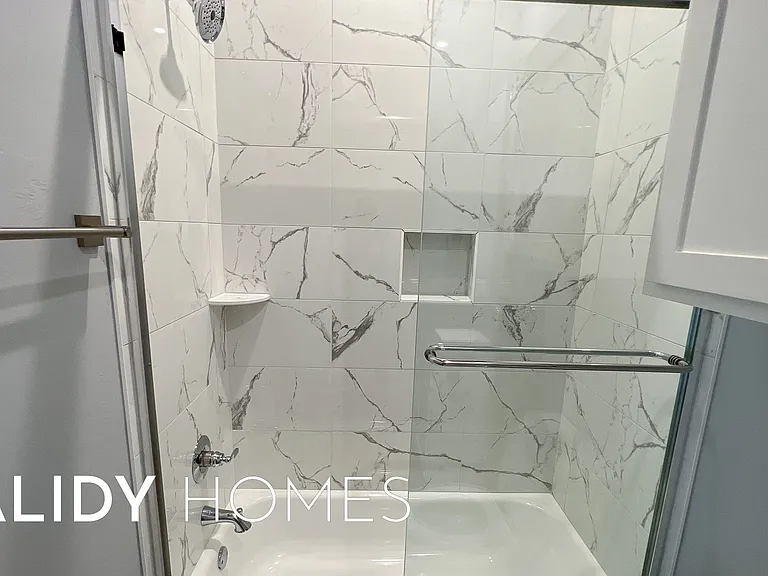 412 Remington Ave — Photo 11