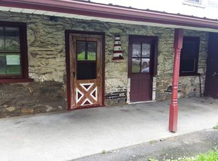 3 Leacock Rd, Paradise, PA 17562