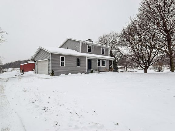 2nd image of 4040 Michigan St NE