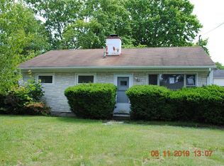41 Leroy Dr, Riverside, RI 02915