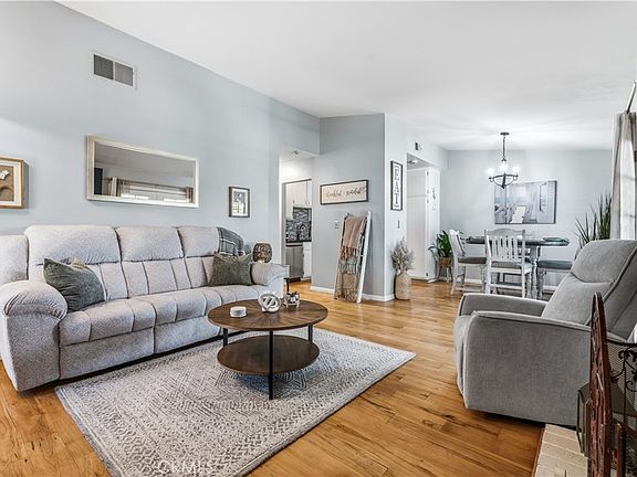 3rd image of 23404 Gaucho Ct