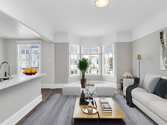 2nd image of 3150 Franklin St #5