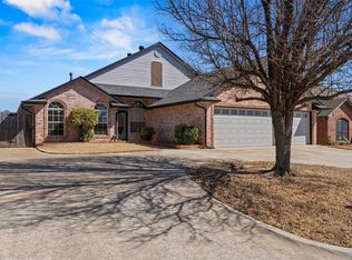 420 Palo Verde Dr, Yukon, OK 73099