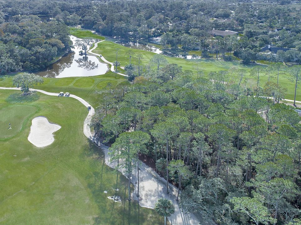 1st image of 108 Palm Forest Pl