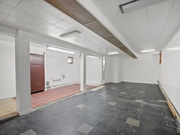 147-44 84th Drive image 16 of 34