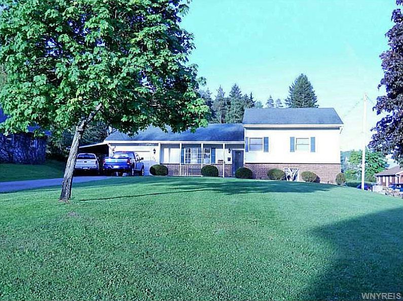 1st image of 131 Shaner Ave