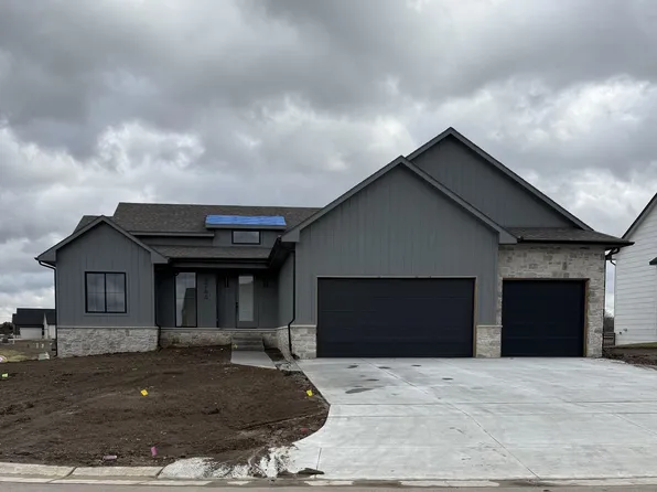 3266 N Bedford St, Wichita, KS 67226