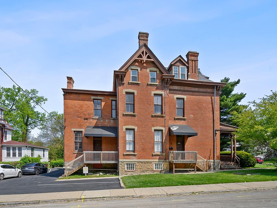 1st image of 3005 Hackberry St #A2
