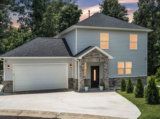 818 E Yorkswell Ct, Moore, SC 29369