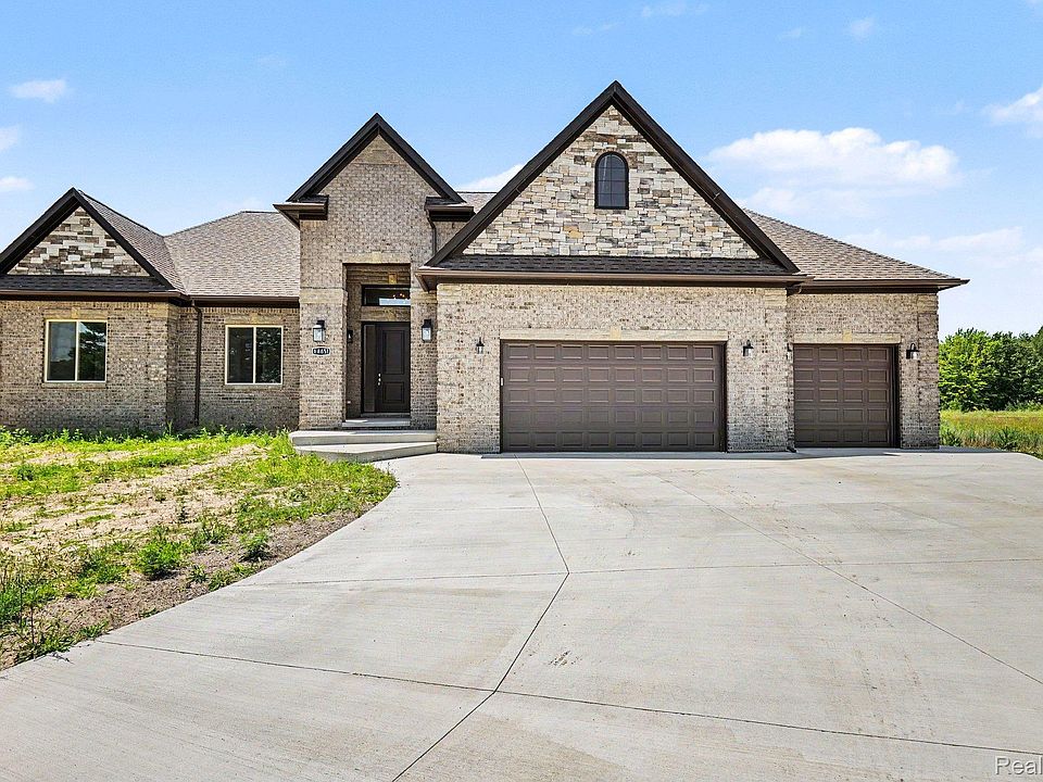 1st image of 68651 Lake Angela Pointe St