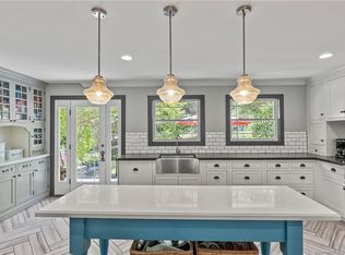 13 Starrs Ridge Rd, Redding, CT 06896