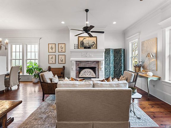 2nd image of 2157 S Turnberry Ave